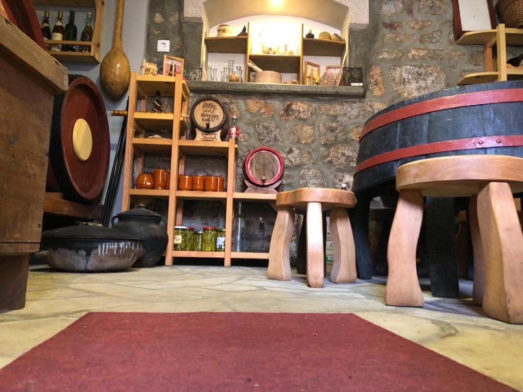 Seoski Turizam Melovic Rozanstvo Εξωτερικό φωτογραφία