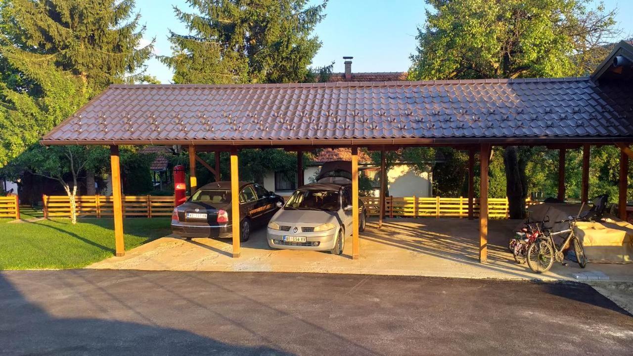 Seoski Turizam Melovic Rozanstvo Εξωτερικό φωτογραφία
