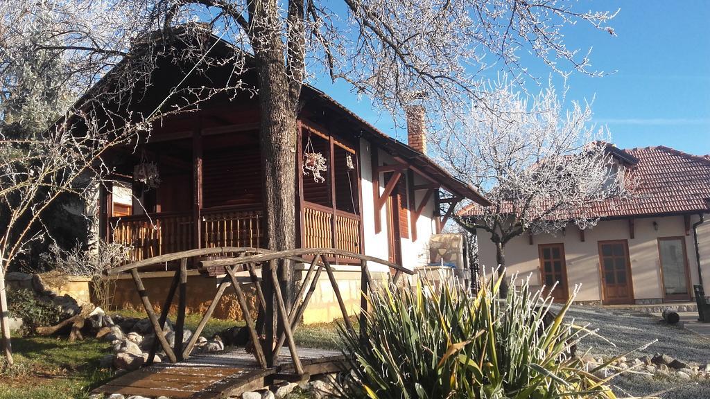 Seoski Turizam Melovic Rozanstvo Εξωτερικό φωτογραφία